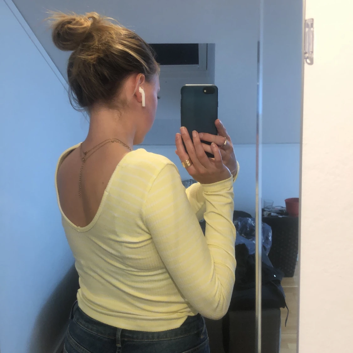 Bikbok gulvitrandig tröja - 91