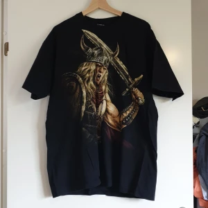 Mens wear  - Black  xl