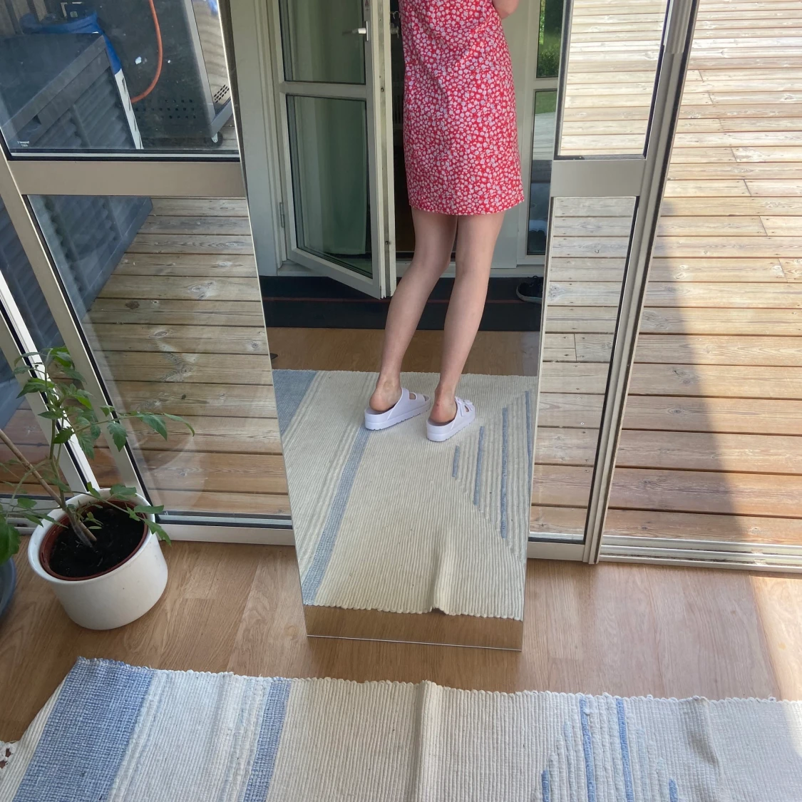 Röd sommarklänning  - 90