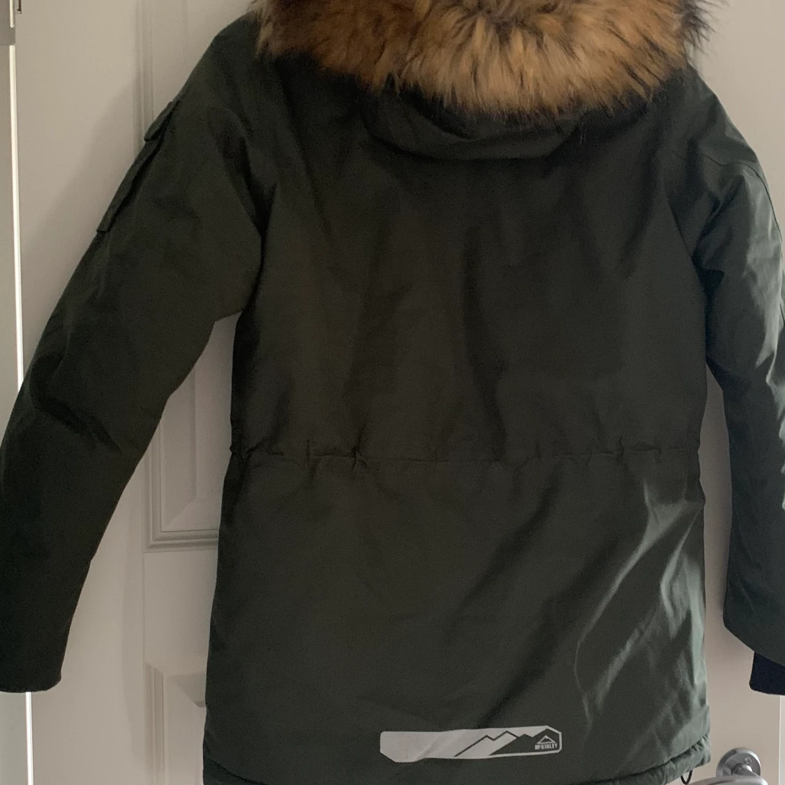 Jacka McKinley- storlek 150 - 91