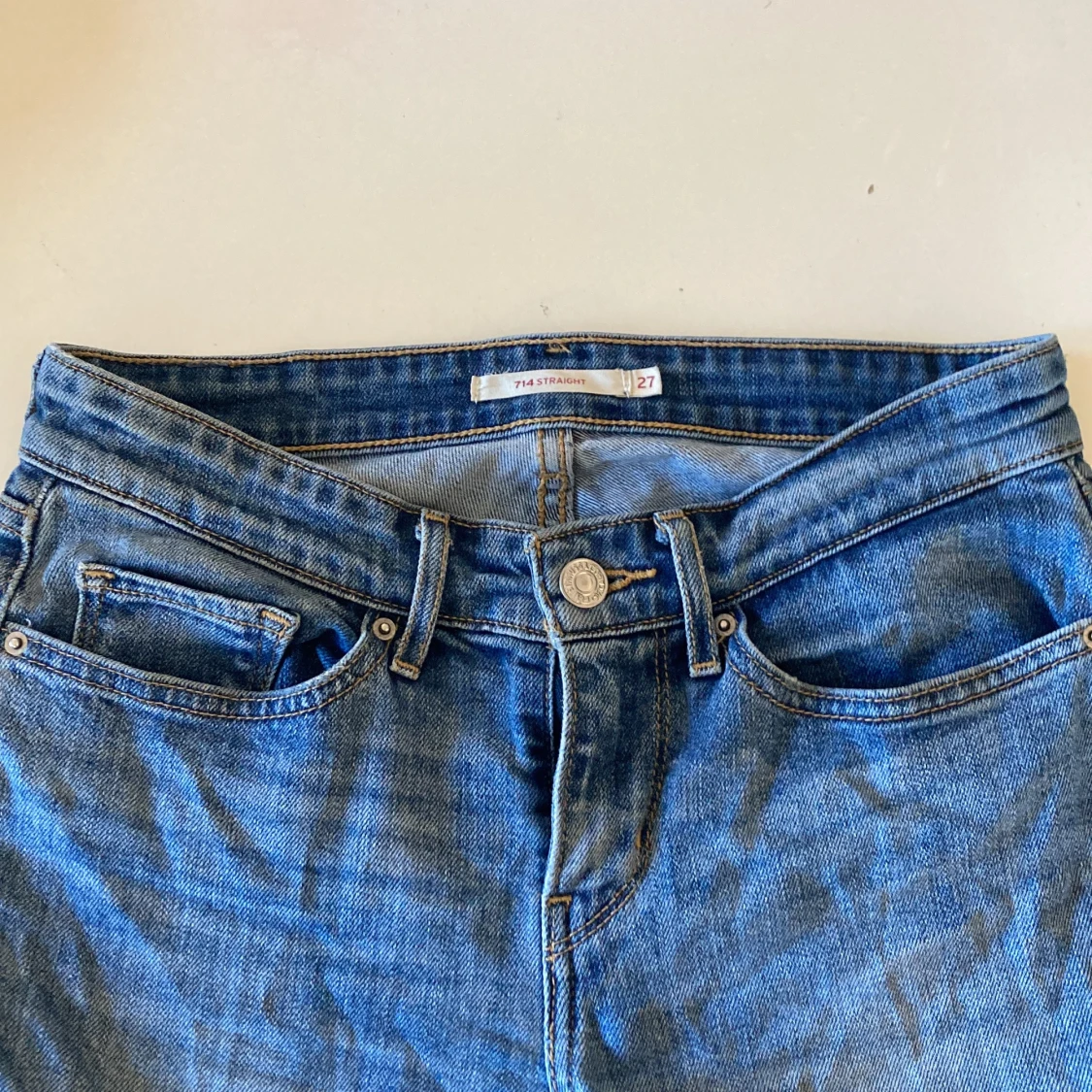 Levis, low waisted jeans - 90