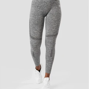 I Can I Will träningstights - Säljer nu mina superfina gråa träningstights ifrån I can I will då jag redan har ett par likadana. De är köpta för ungefär 1 månad sedan för 699kr men är aldrig använda och har prislappen kvar. Pris kan såklart diskuteras