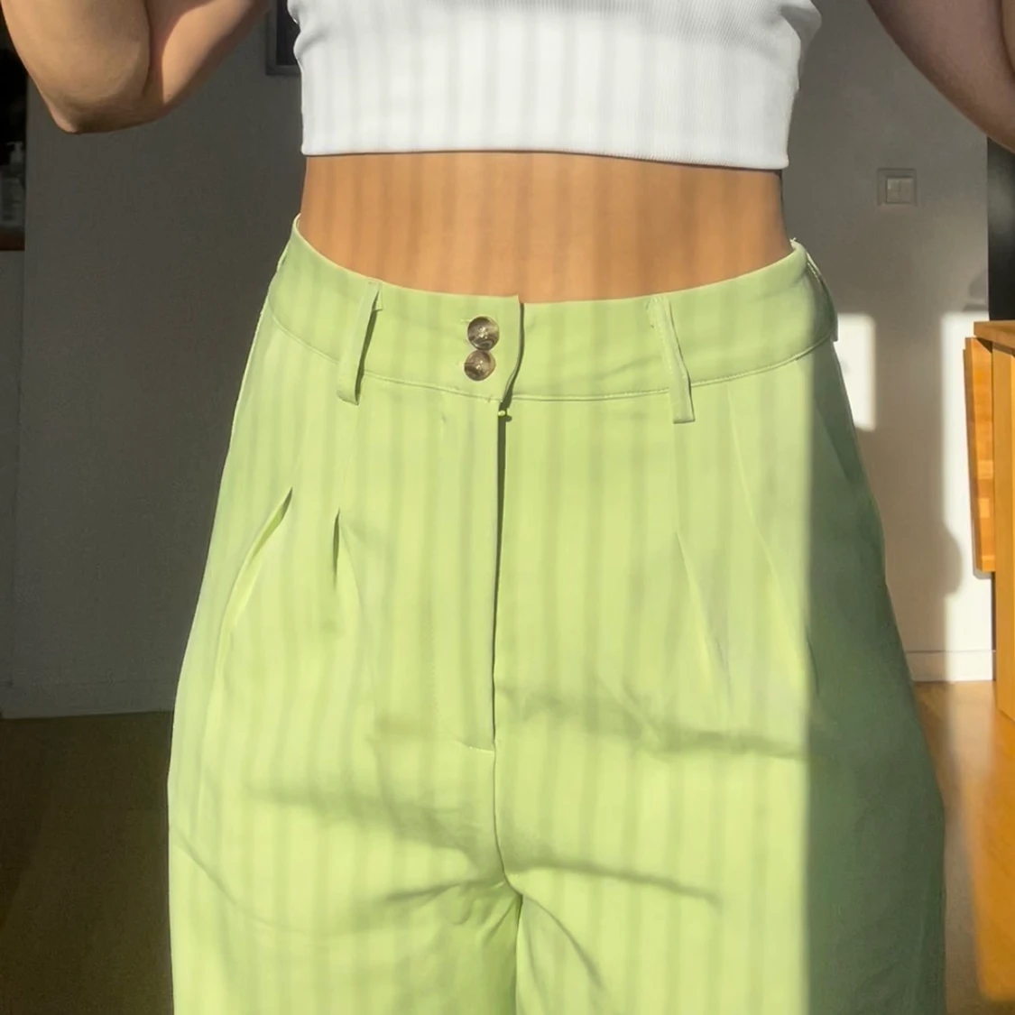 Ljusgröna kostymbyxor - 90