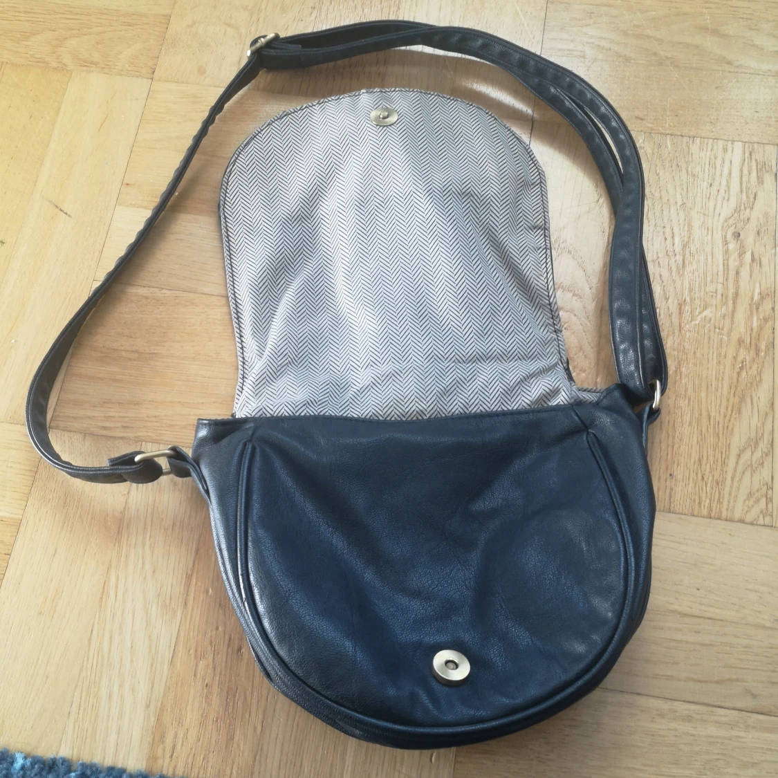 Click six väska - 91