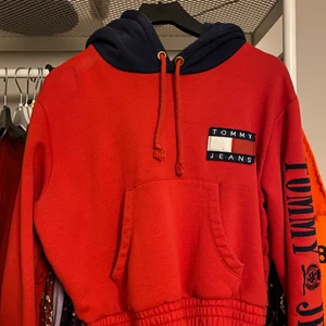 Tommy Hilfiger tröja  - Storlek S. Jättefint skick 