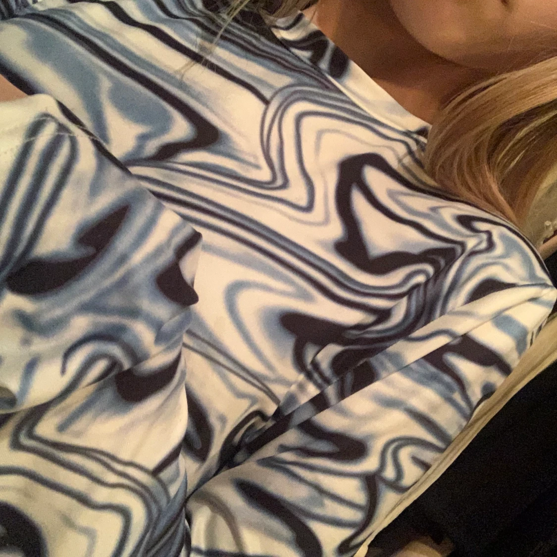 Långärmad mönstrad tröja - 90