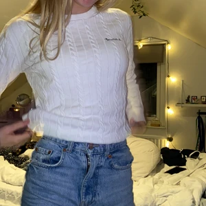 FIN TRÖJA BONDELID  - JÄTTEFIN VIT TRÖJA