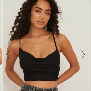 Meshlinne - Säljer denna helt nya, oanvända topp från Nakd då den inte passar mig. 