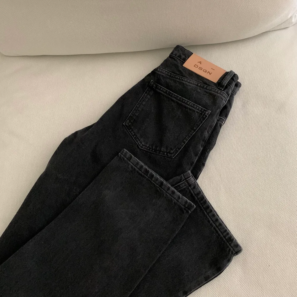 A-design jeans i storlek S säljer pga förstora för mig💖. Jeans & Byxor.