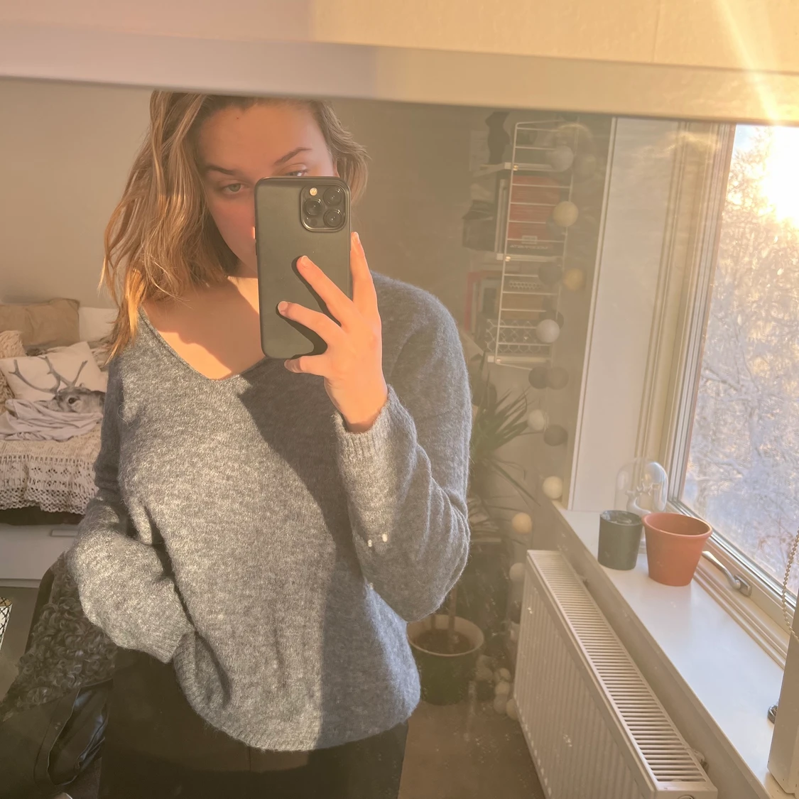 Blå stickad tröja - 90