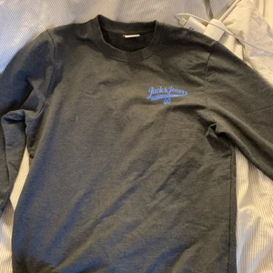 Jack&jones  - Jätte fin jack and Jones tröja