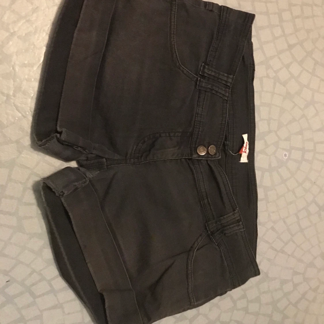 Shorts Only storlek 40