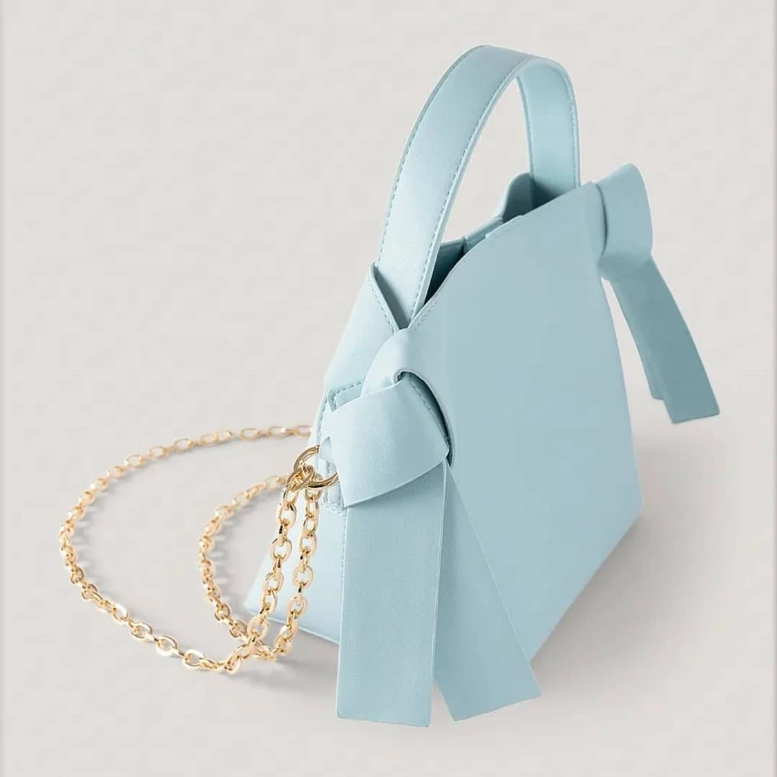 Acne liknande väska  - 90