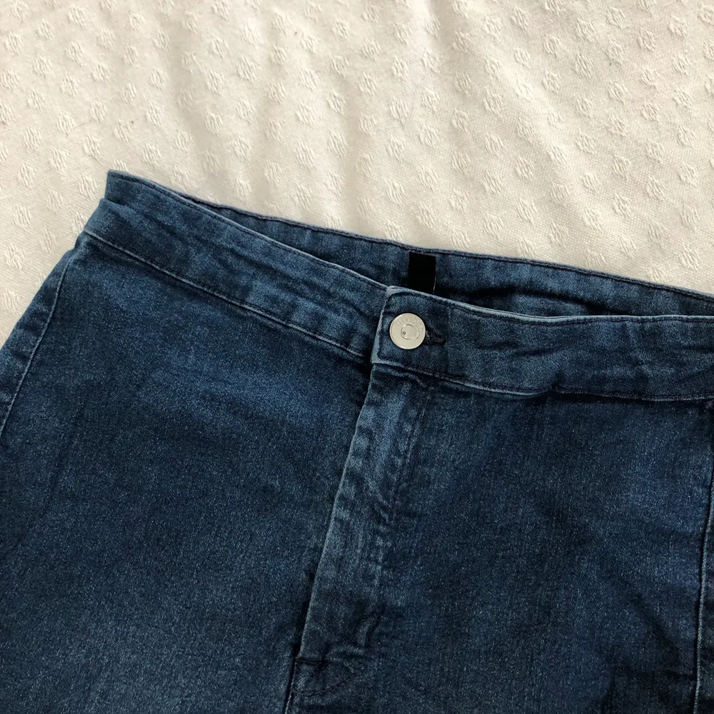 jeans i normalt skick. Jeans & Byxor.