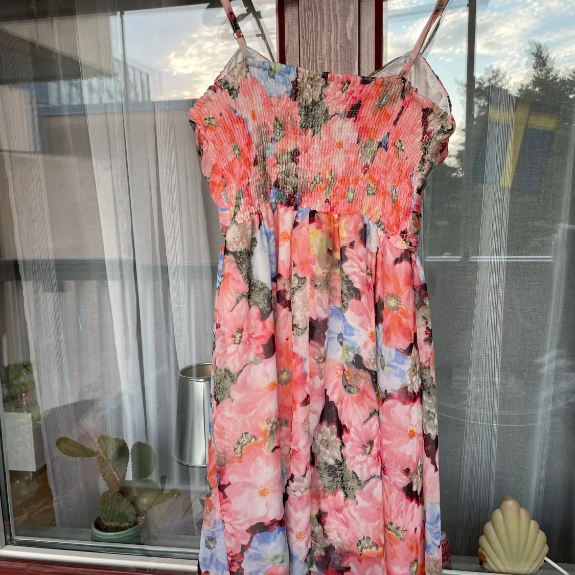 Klänning storlek S - 90