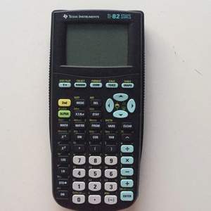 Miniräknare Texas Instruments TI-82