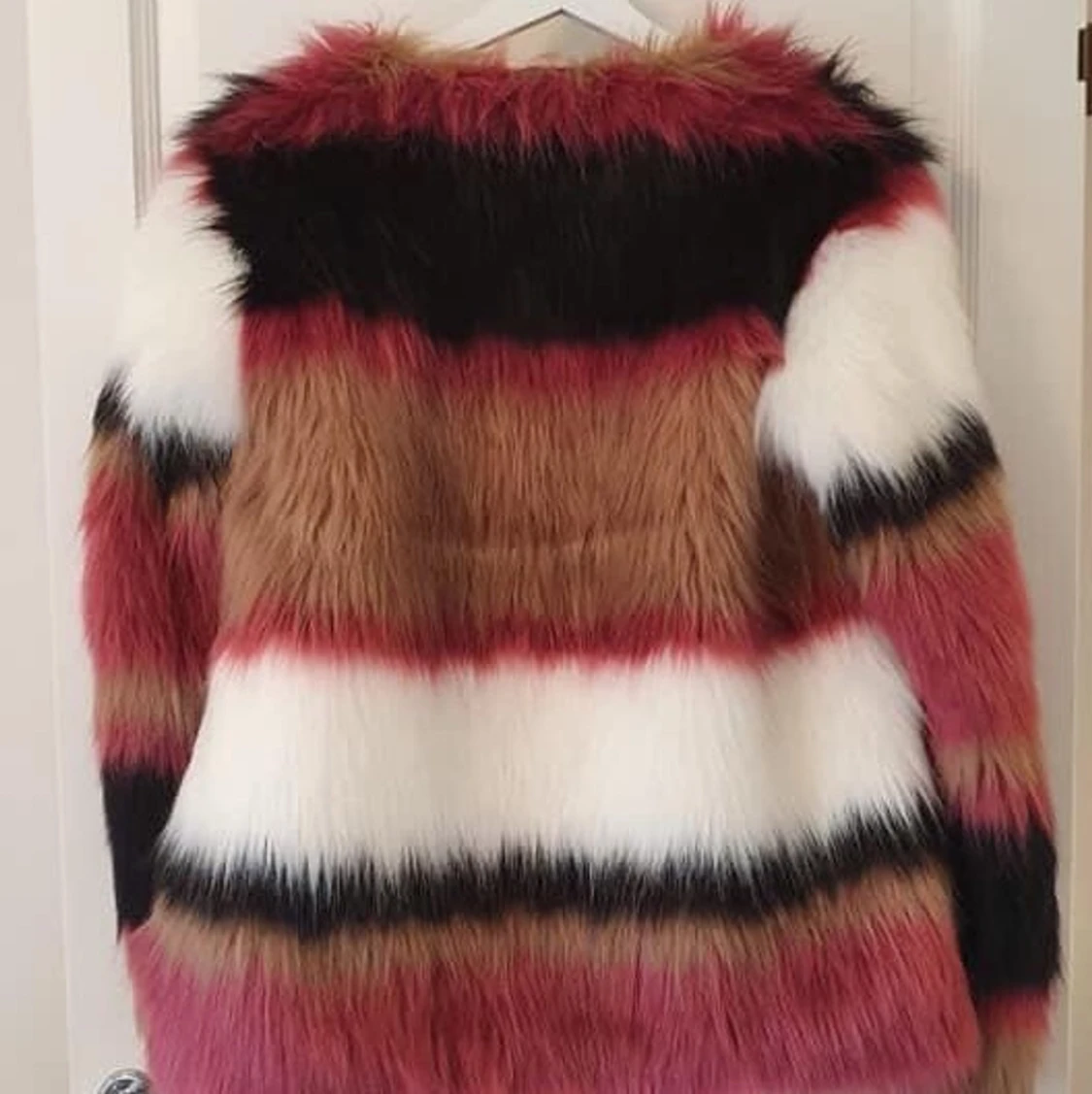 Pälsjacka - NAKD - 90