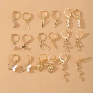 Örhängen i både silver o guld  - Vid intresse, kontakta mig 