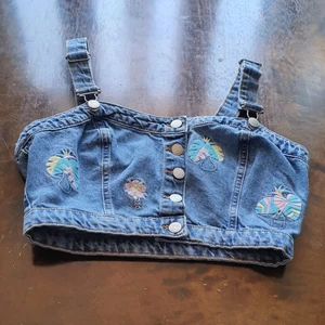 40 tal jeans topp - I mycket bra skick och passar XXS- s. Användade 3 gånger 