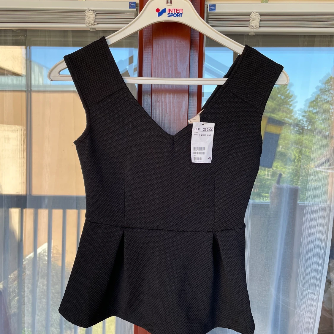 Topp oanvänd nypris: 299kr 