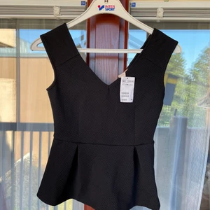 Topp oanvänd nypris: 299kr  - Topp oanvänd nypris: 299kr 