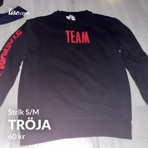 Justin Bieber merch. Storlek S/M - Justin Bieber merch köpt på herravdelningen. Sitter väldigt bra. Hör av er för fler bilder eller information. Kan även mötas upp i Göteborg ☺️