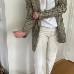 Oversized kavaj  - Oversized rutig kavaj🦋 Fint skick, endast använt ett fåtal gånger🌸💛