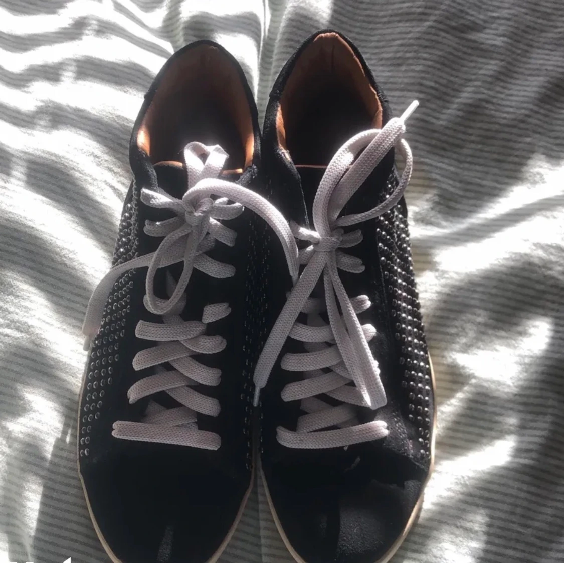 Super balla skor med nitar från Aberville!!!