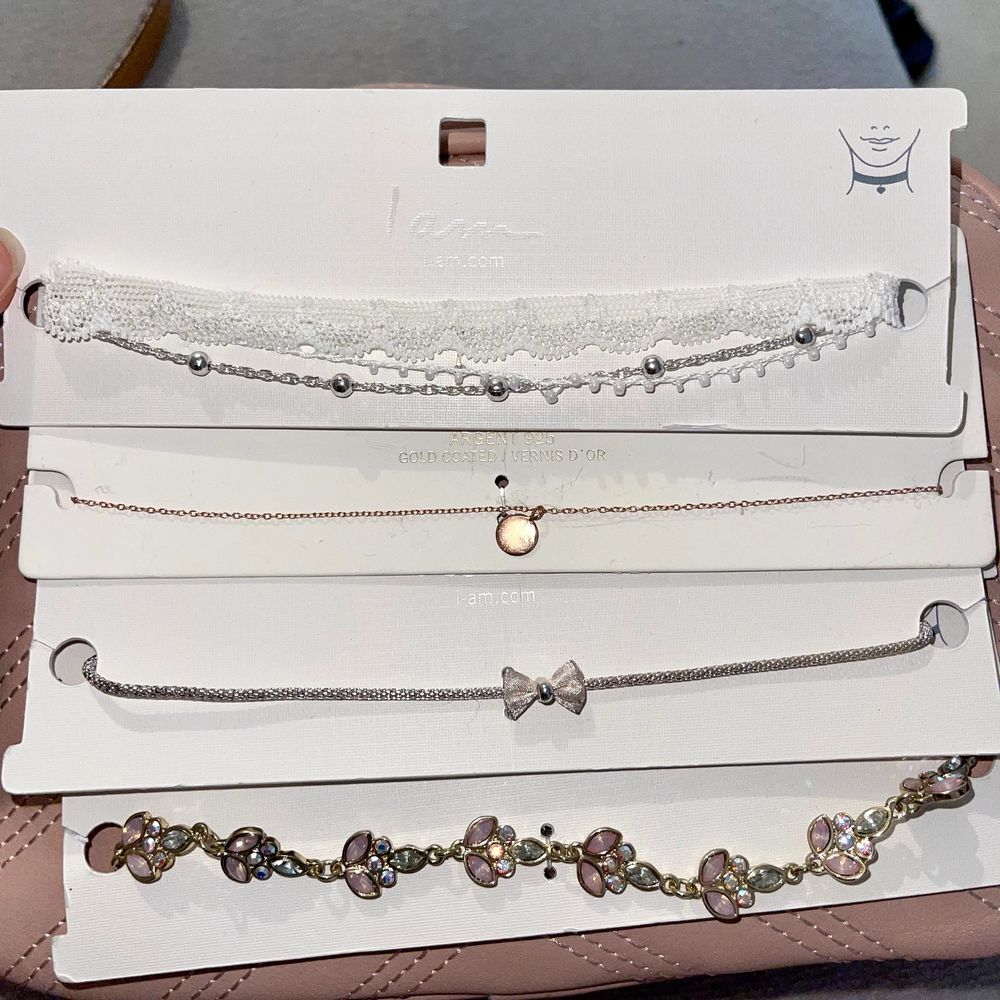Helt nya Choker-halsband. 45 kr St. 2st för 75kr.. Accessoarer.