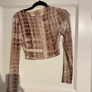 Långärmad skön tröja  - Helt oanvänd tröja, skön i material! 💘💘