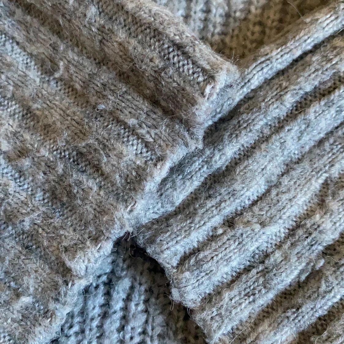 Grå stickad Lindex tröja.💗 - 91