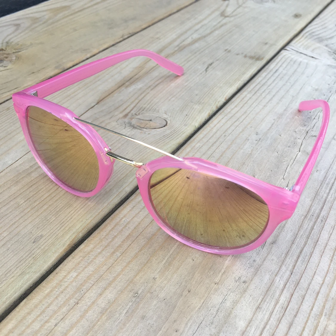 Rosa solglasögon - 90