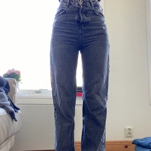 zara jeans - sååå snygga raka zarajeans