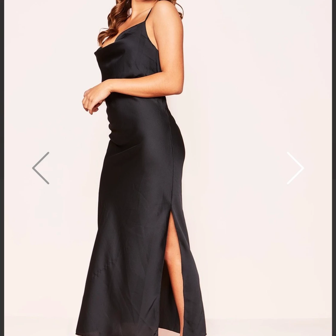 Satin klänning - 90