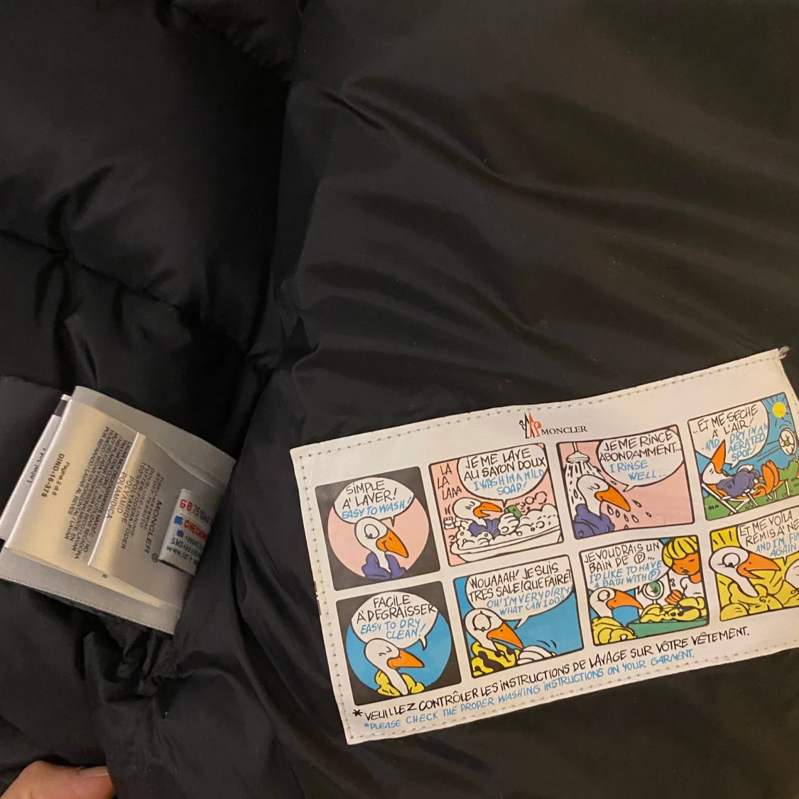 Monclear maya navy black jacket size M - 90