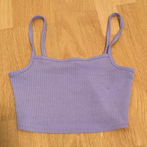 Lila linne 💜 - Croppat lila linne (aldrig använt) 