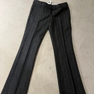 Pants  - Lågmidjade byxor från Pinko. Skulle säga att de är en 34 