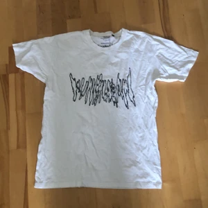 yung lean t-shirt - cool tee yung lean rapparen