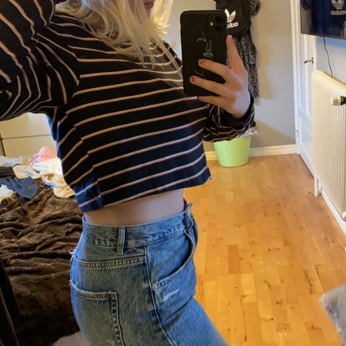 Långärmad croptop - 90