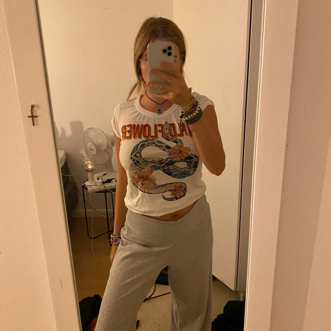 WILDFLOWER T-shirt från Leon & Harper