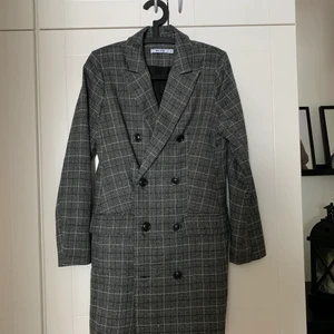 Kostym kappa - Säljer denna helt oanvänd från nakd. Frakt ingår ej 