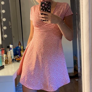 sommarklänning! - Aldrig använd! frakt tillkommer!❤️❤️