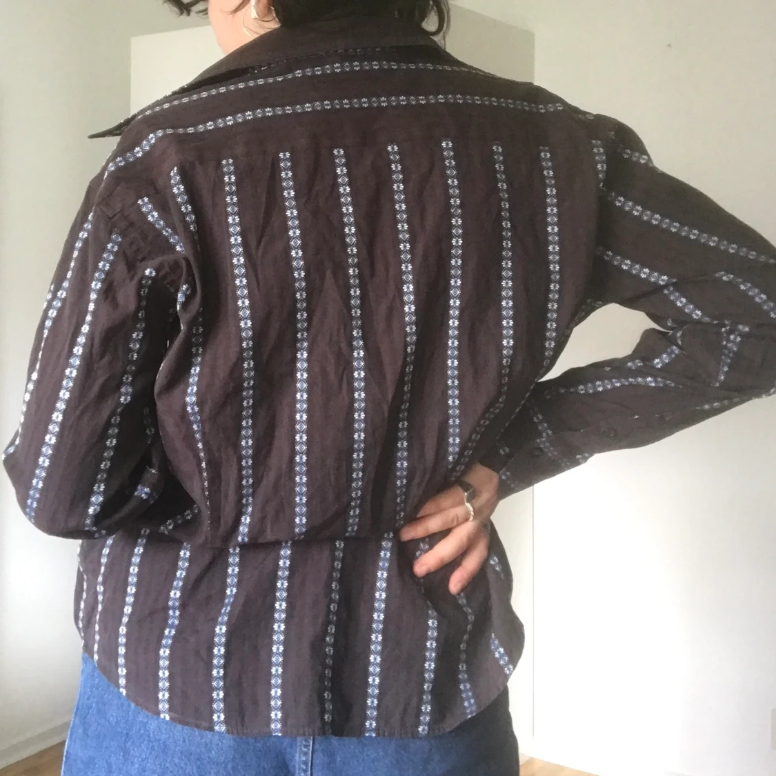 Brun Skjorta med blommönster  - 90