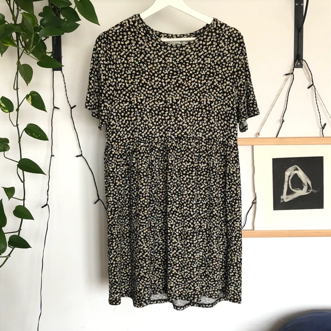 Blommig klänning - 90