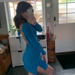 Princesspolly Klänning - helt ny med lappar kvar! säljer då ja känner att den va lite stor på mig i axlarna, Strl Xs men super strechig så en S skulle också kunna ha den, inköpt för 67 dollar+ tull, köpare står för frakt☺️