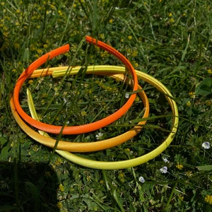 Super fina hårband💛🧡❤️ - Super fina siden diadem som passar perfekt till sommar outfiten💛🧡❤️20kr/st + frakt💛🧡❤️Pris kan diskuteras