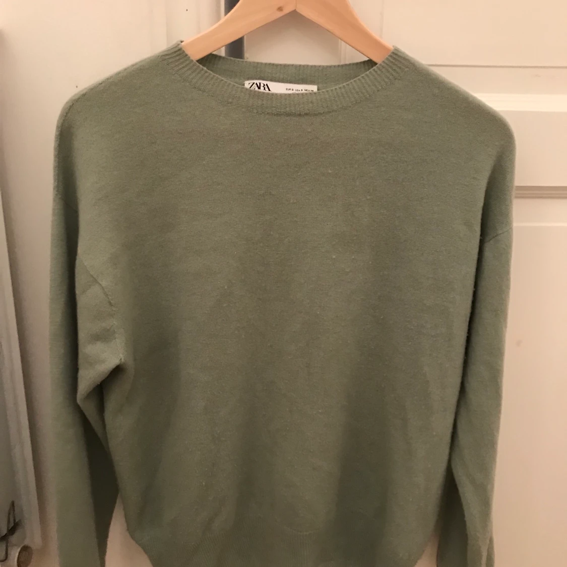 Grön Zara tröja - 90