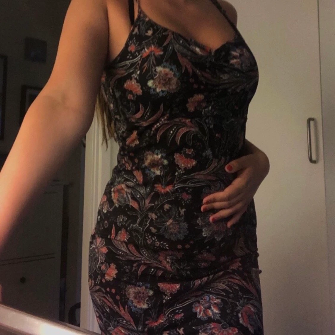 Blommig klänning! - 90