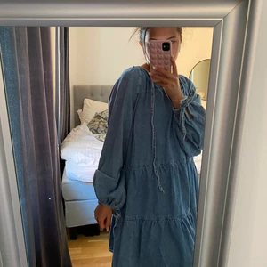 Jeans klänning  - Super skön klänning, nyskick!💖 