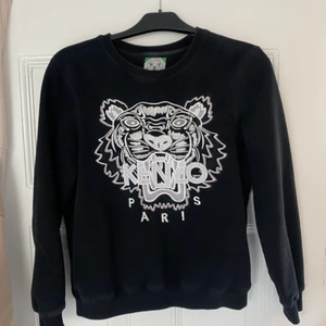 KENZO tröja - Säljer min tröja från Kenzo storlek S